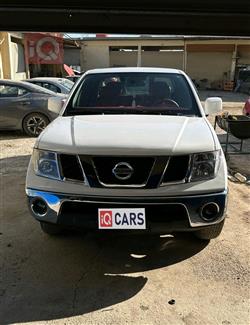 نيسان نافارا